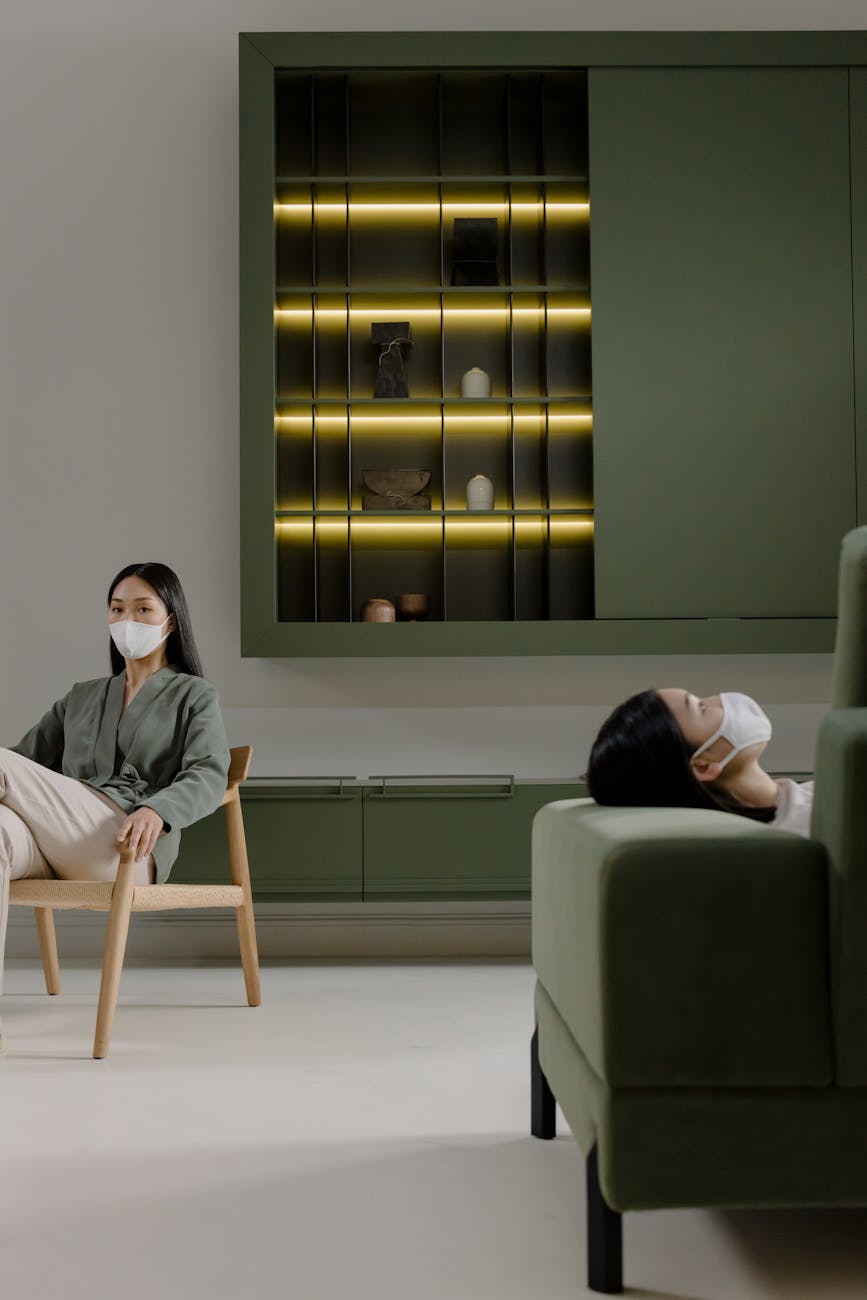 Kaip atpažinti ir valdyti ilgalaikius COVID-19 simptomus: gydytojų patarimai ir praktiniai sprendimai kasdieniam gyvenimui